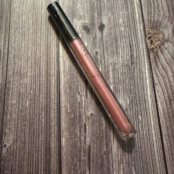 Edition by Rimmel Metallic Lip Alloy - Racy Rose - Picture 1 of 4